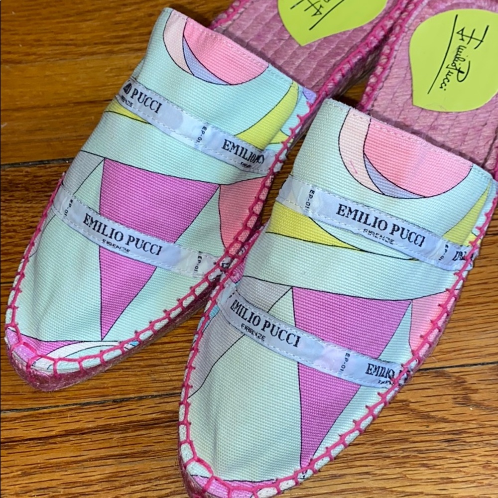 Emilio Pucci shoes NWOT